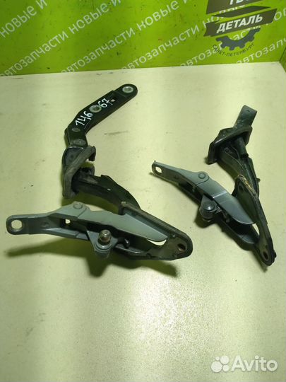 Петли багажника Volvo V70 B5254T 1999