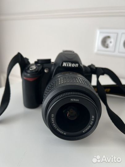 Зеркальный фотоаппарат Nikon d3100
