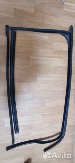 Стекло на Форд Фокус 2 правой передней двери