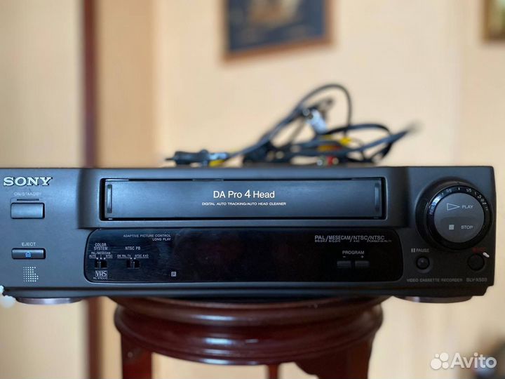 Видеомагнитофон sony