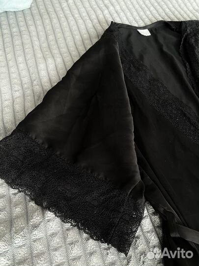 Халат женский атласный