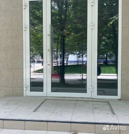 Алюминиевые двери окна балконы