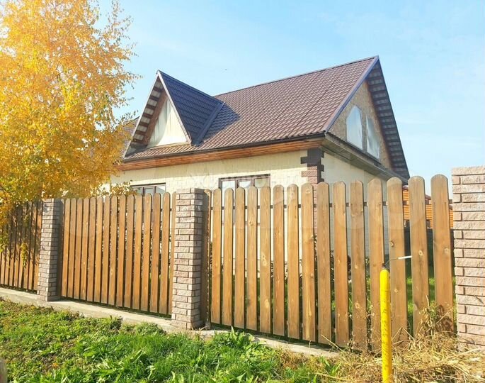 Дом 167,4 м² на участке 6 сот.