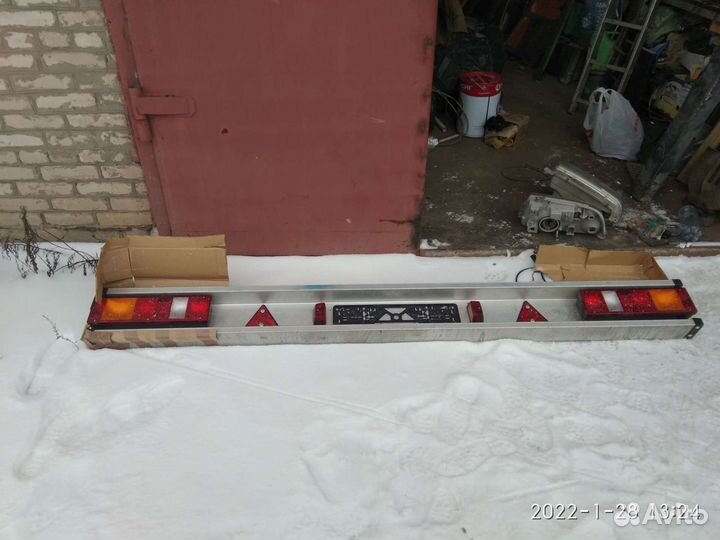 Задний бампер причал