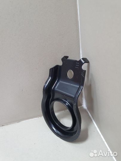 Кронштейн крепления радиатора Mitsubishi Lancer 9