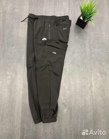 Штаны водоотталкивающие Nike