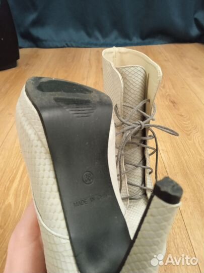 Ботильоны на каблуках кожзам