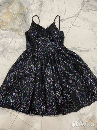 Платье с пайетками