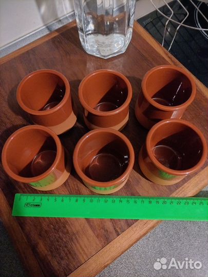 Глиняные стаканы