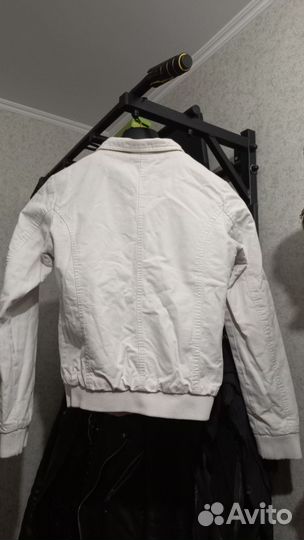 Куртка женская демисезонная Pull&Bear