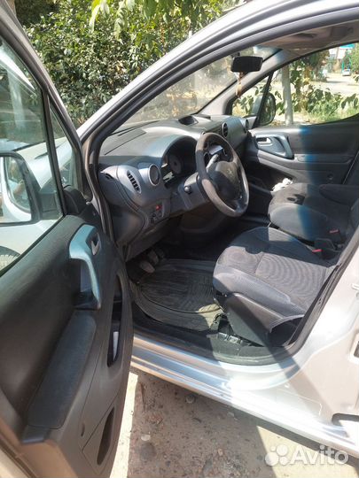 Peugeot Partner, 2011