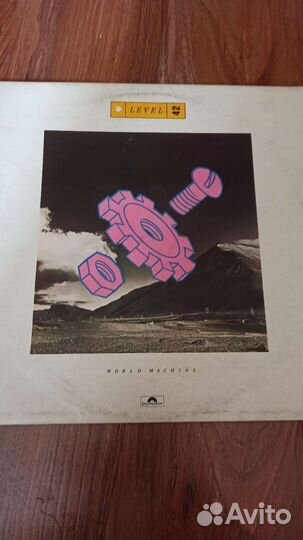 Виниловая пластинка Level 42 World machine