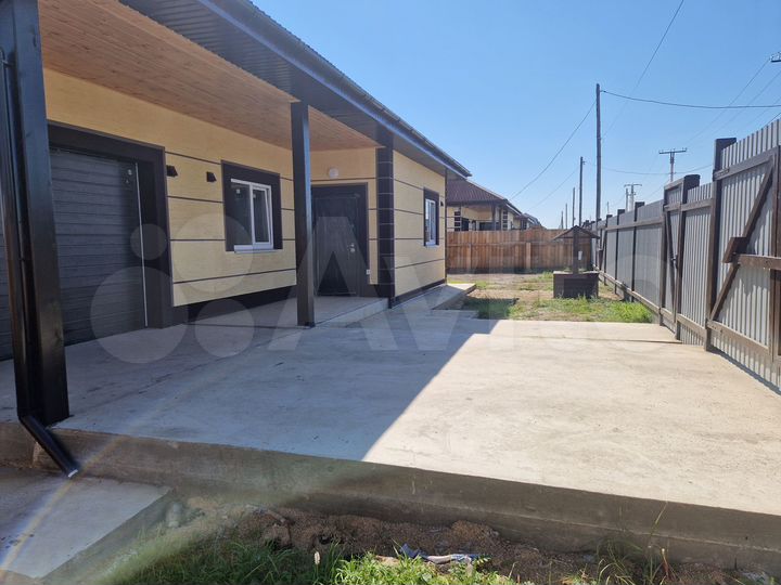 Коттедж 165 м² на участке 10 сот.