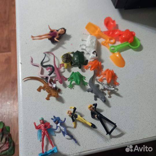 Игрушки из киндера