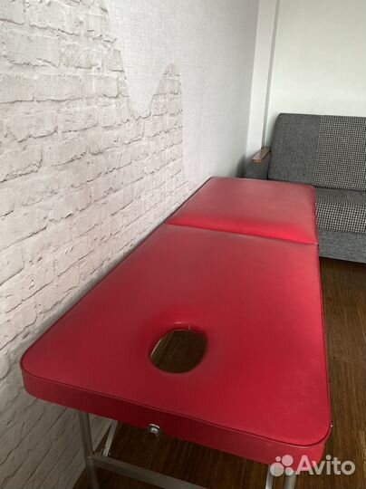 Кушетка. Массажный стол