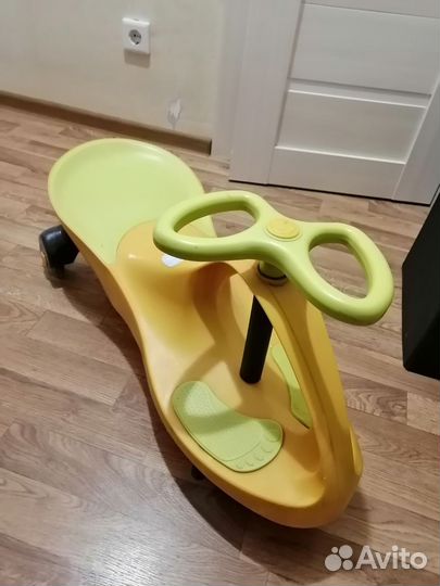 Машинка бибикар