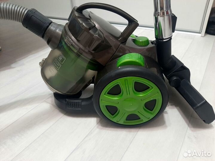 Продам пылесос vitek