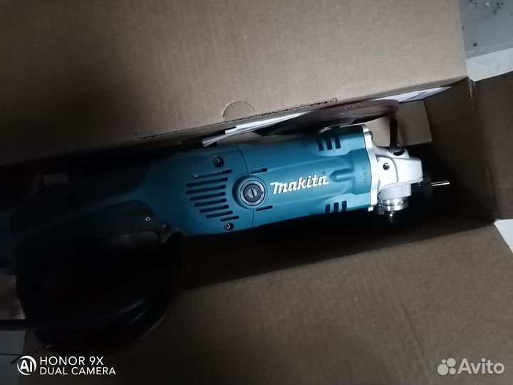 Ушм makita
