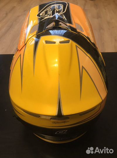 Мотошлем Troy Lee Designs