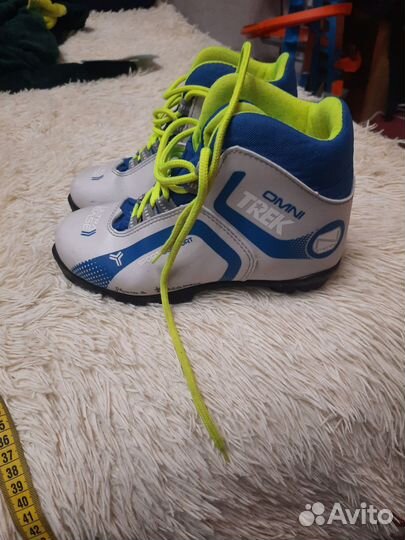 Лыжные ботинки 36р(23см по стельке)