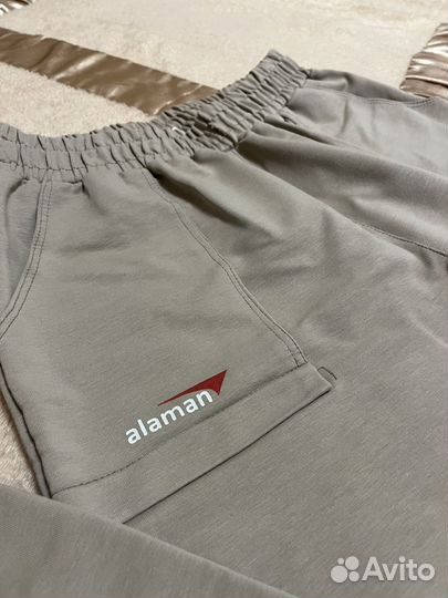 Спортивные штаны женские