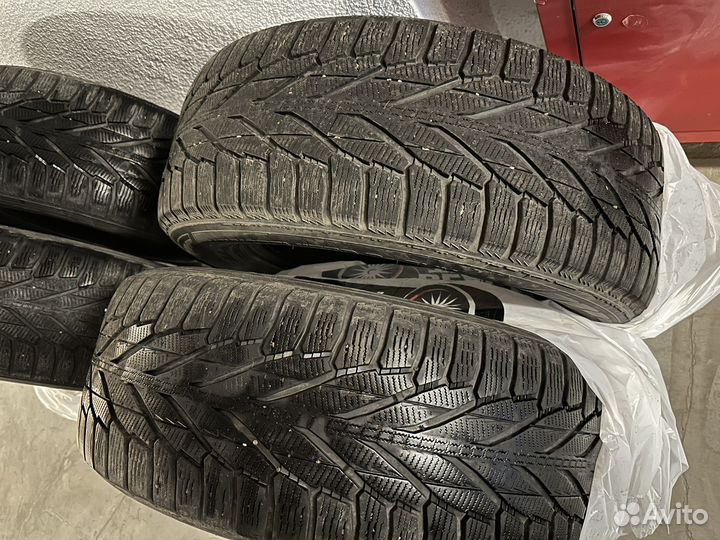 Nokian Tyres Hakkapeliitta R2 265/60 R18