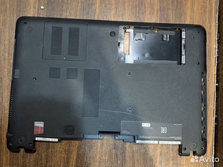 Sony svf152 svf152c29v в разбор