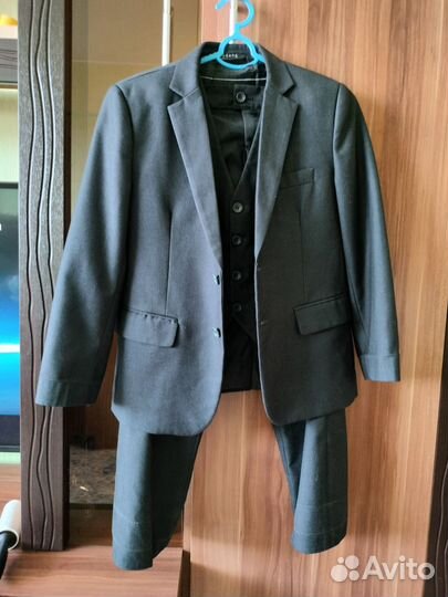 Школьный костюм для мальчика 140