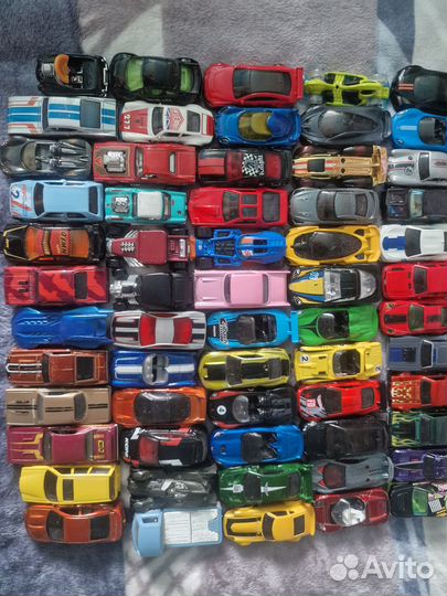 Машинки хот вилс hot wheels