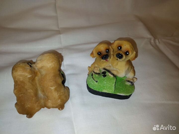 Статуэтка собачка