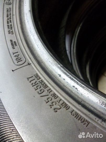 Cooper Discoverer A/T 235/65 R17