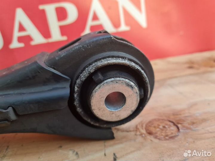 Рычаг поперечный задний Mercedes-Benz B W246