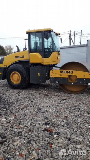 Аренда грунтового катка массой 14 тонн