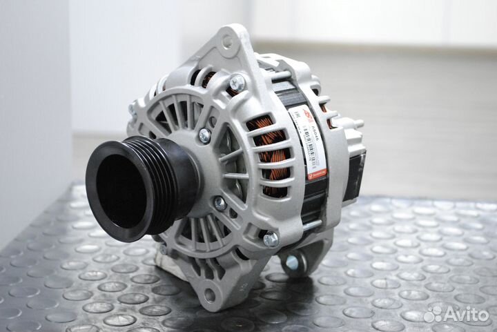 Генератор Renault Premium, Kerax новый 90А