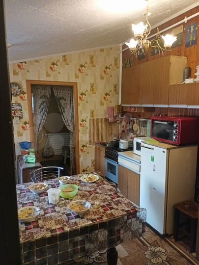 3-к. квартира, 78 м², 1/1 эт.