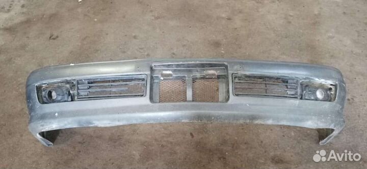 Бампер передний митсубиси диамант 1пок