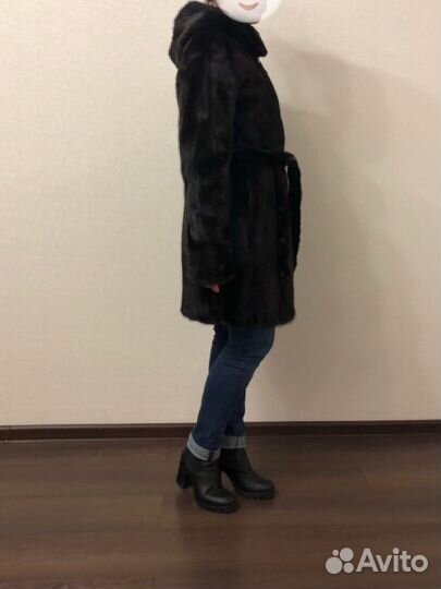 Шуба норковая с капюшоном 42 44