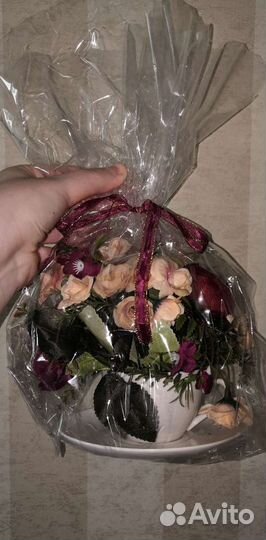 Декор прекрасный подарок чашка с блюдце и букет