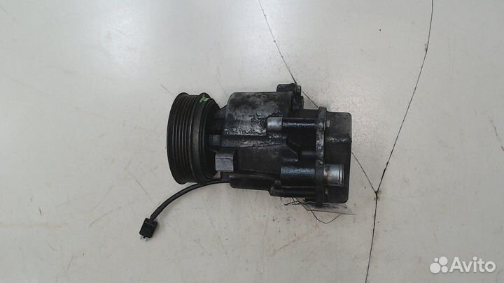 Нагнетатель воздуха Mercedes 124, 1993