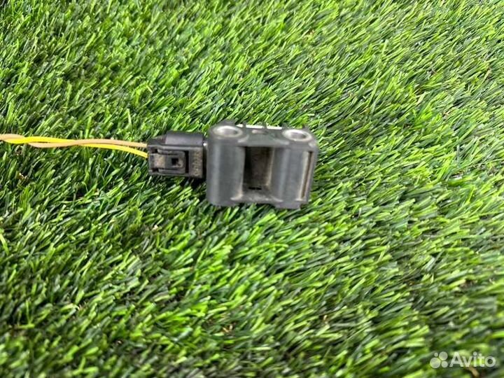 Датчик удара передний Bmw X5 E70 N52B30 2007