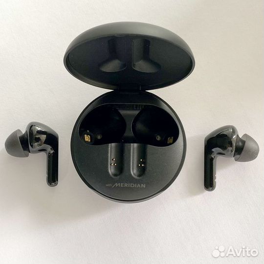 Беспроводные наушники LG tone Free FN6