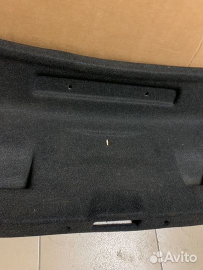 Обшивка крышки багажника BMW F32 F82 M4