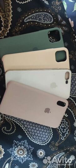 Чехолы на iPhone