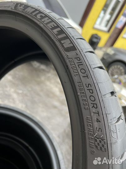 Michelin Pilot Sport 4 S 305/30 R20 и 245/30 R20