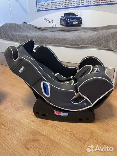 Автомобильное кресло 0-18кг