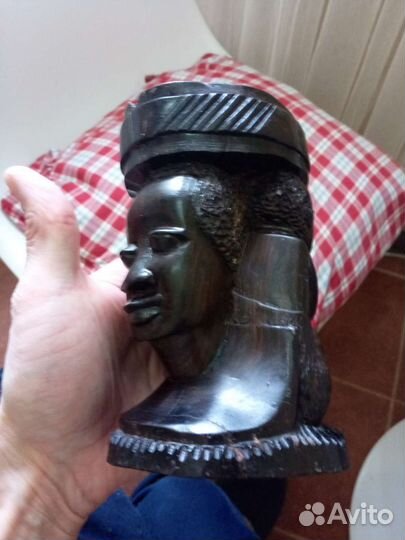 Африканская статуэтка- пепельница(эбен)