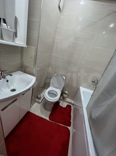 2-к. квартира, 42 м², 2/10 эт.