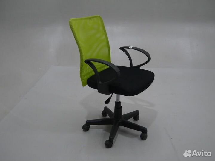 Компьютерное кресло