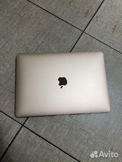 Apple MacBook air 13 late 2018 intel core i5