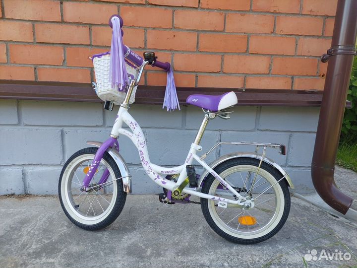 Детский велосипед для девочки с доп.колесами
